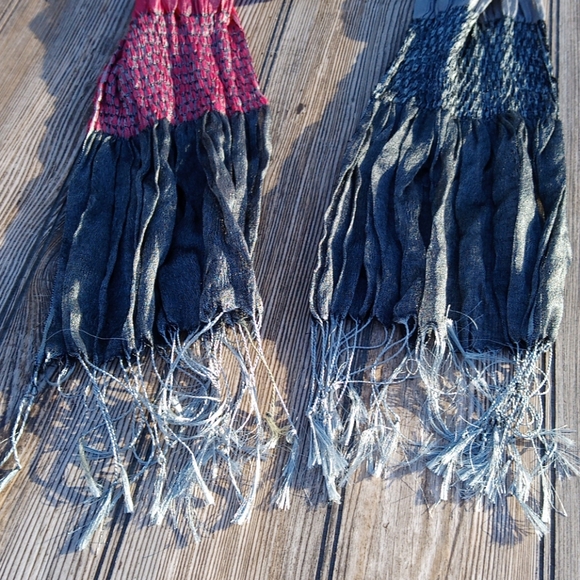 Lightweight Stretchy Fringe Scarf - Picture 4 of 8